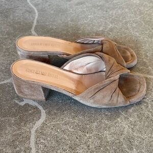 Guglielmo Rotta, purchased in Italy Tan Suede Mules